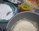 Foto langkah ke 2 dari resep Roti Goreng Tanpa Ulen (Minyak).