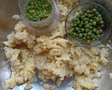 A picture of step 1 of Peas Potato Samosa.