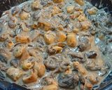 Une image de l'étape 4 de Tourte forestière aux champignons et poulet.