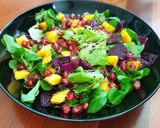 Foto del paso 4 de la receta: Ensalada con granada y mango