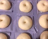 Foto langkah ke 4 dari resep 64. 🍩 Donat Tape Singkong 🍩.