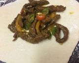 A picture of step 5 of Shawarma meat stuffed gurasa.