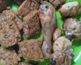 Foto langkah ke 1 dari resep Sambal Basah Ayam dan Tempe.