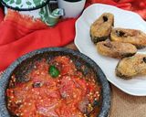 Foto langkah ke 4 dari resep Sambel Tempong Tomat Ranti.