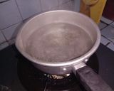 Foto langkah ke 3 dari resep Pentol Goreng Telur.