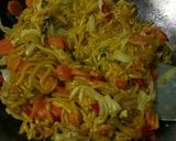 Foto langkah ke 9 dari resep Mie Ongol / Mie kenyol / Mie Genyol Goreng 😂.