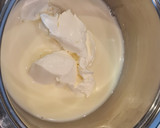 Foto del paso 2 de la receta: Flan de queso Philadelphia y nata sin horno
