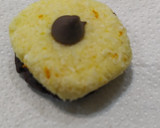 Foto del paso 5 de la receta: Galletitas montadas de coco y algarroba