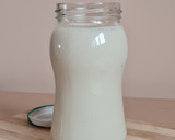 Foto del paso 3 de la receta: Salsa de yogur 🥛 Aderezo inspirado en yogurnesa