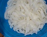 Foto langkah ke 1 dari resep 153. Simple Kwetiauw Goreng.
