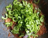 Foto langkah ke 3 dari resep Tumis pare udang.