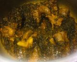 A picture of step 6 of Palak shaljam gosht.