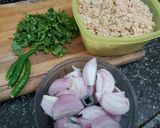 A picture of step 1 of Tasty Leftover-Roti Poha.