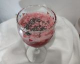 Foto langkah ke 3 dari resep Jus Stroberi 🍓.