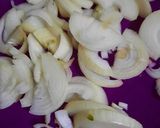 Foto del paso 2 de la receta: Churrasquitos de pollo y revuelto de zapallitos