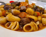 Foto del paso 5 de la receta: Guiso de aguja de ternera con pasta