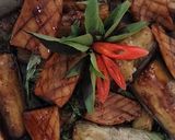 Hình bước làm 1 của món Nấm đùi gà kho cà tím