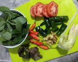 Foto langkah ke 2 dari resep Mangut Ikan Tongkol.