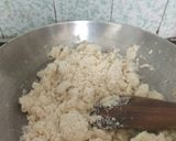 A picture of step 3 of Suji ladoo.