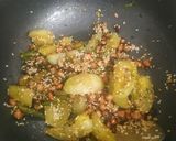 कच्च्या टोमॅटो ची चटणी (kachhya tomatochi chatani recipe in marathi) रेसिपी स्टेप 2 फोटो 