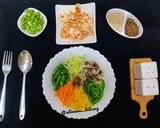 A picture of step 8 of Bibimbap bowl.