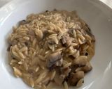 A picture of step 5 of Mushrooms and orzo.