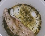 Foto del paso 2 de la receta: Merluza con papas al horno