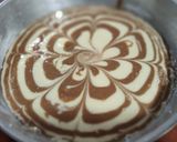 Foto del paso 4 de la receta: Bizcochuelo Marmolado 🥧