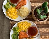 Foto langkah ke 8 dari resep Steak Salmon Blackpepper Sauce.