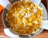 Foto del passaggio 11 della ricetta 124 • Sbriciolata ripiena di mele caramellate con crema leggera 🍎