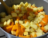 Foto del paso 3 de la receta: Guiso de lentejas fácil 🍲