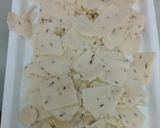 A picture of step 4 of Rice flour papri cheesey snacks.