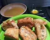 Foto langkah ke 7 dari resep Chicken Egg Roll.