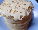 Foto langkah ke 5 dari resep Menu Anak: Fluffy Pancake.
