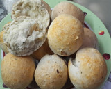 Foto del paso 3 de la receta: Pancitos de cebolla y orégano express(con harina leudante)