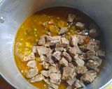 Foto del paso 2 de la receta: Carne de puchero sobrante con jardinera (tipo guiso)
