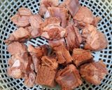 Hình bước làm 1 của món Canh hoa chuối sườn non