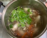 รูปขั้นตอนการทำที่ 4 ของ ต้มจืดปลาหมึกยัดไส้ไก่สับ