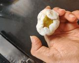 A picture of step 3 of Stuff rice dumplings.