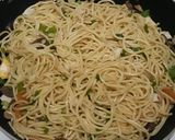 Foto langkah ke 3 dari resep Mie Goreng.
