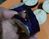 Foto langkah ke 1 dari resep Terong Goreng Rangup Isi Tahu Sutra.