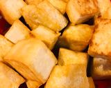 Hình bước làm 1 của món Thịt ba chỉ kho củ cải, đậu hũ