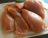 Parmezános csirkemell paradicsom szósszal, spagettivel recept fázis 1 fotója