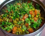 गाजर मटर बीन्स की सब्जी (gajar matar beans ki sabzi recipe in Hindi) रेसिपी चरण 7 फोटो