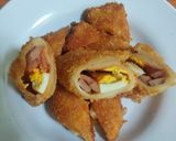 Foto langkah ke 8 dari resep Roti Tawar Goreng sosis Mayo.