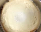 Foto del paso 8 de la receta: Flan 3 leches en baño María (olla express)