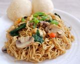 Foto langkah ke 10 dari resep Mie Goreng.