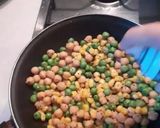 A picture of step 3 of Roasted peas and corn salad.