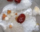 Foto langkah ke 1 dari resep Pear & Peach gum dessert.