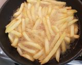 Foto del paso 1 de la receta: Flor de longanicilla y papas fritas..